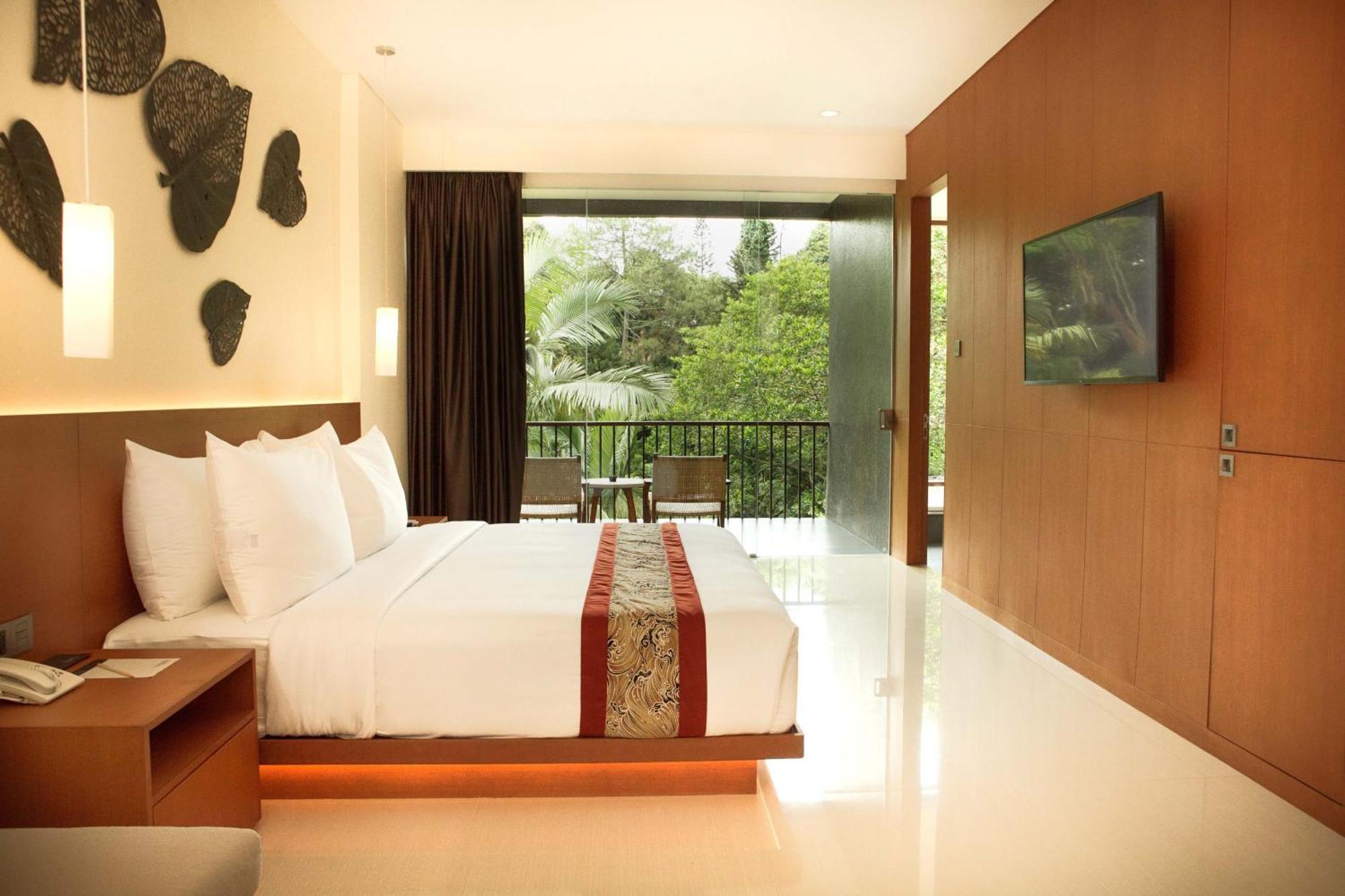 Sangria Resort And Spa Lembang Buitenkant foto